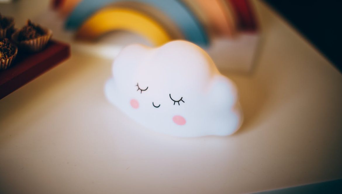 Les bienfaits d'une veilleuse pour le sommeil de bébé