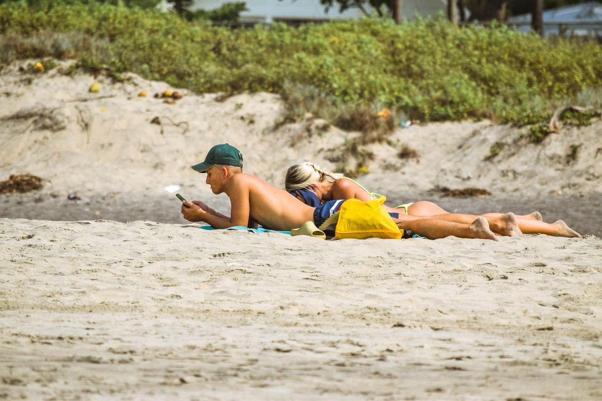 Partir en vacances sans les enfants : dépasser la culpabilité